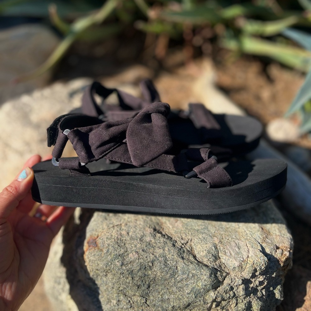 LOEFFLER RANDALL | Maisie Sporty Sandals in Black Cotton Canvas 8.5
